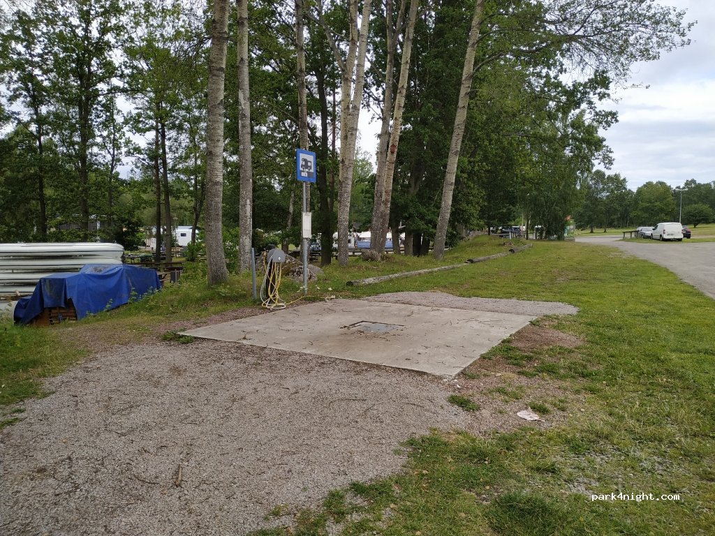 (289 93) Broby - Unnamed Road — foto