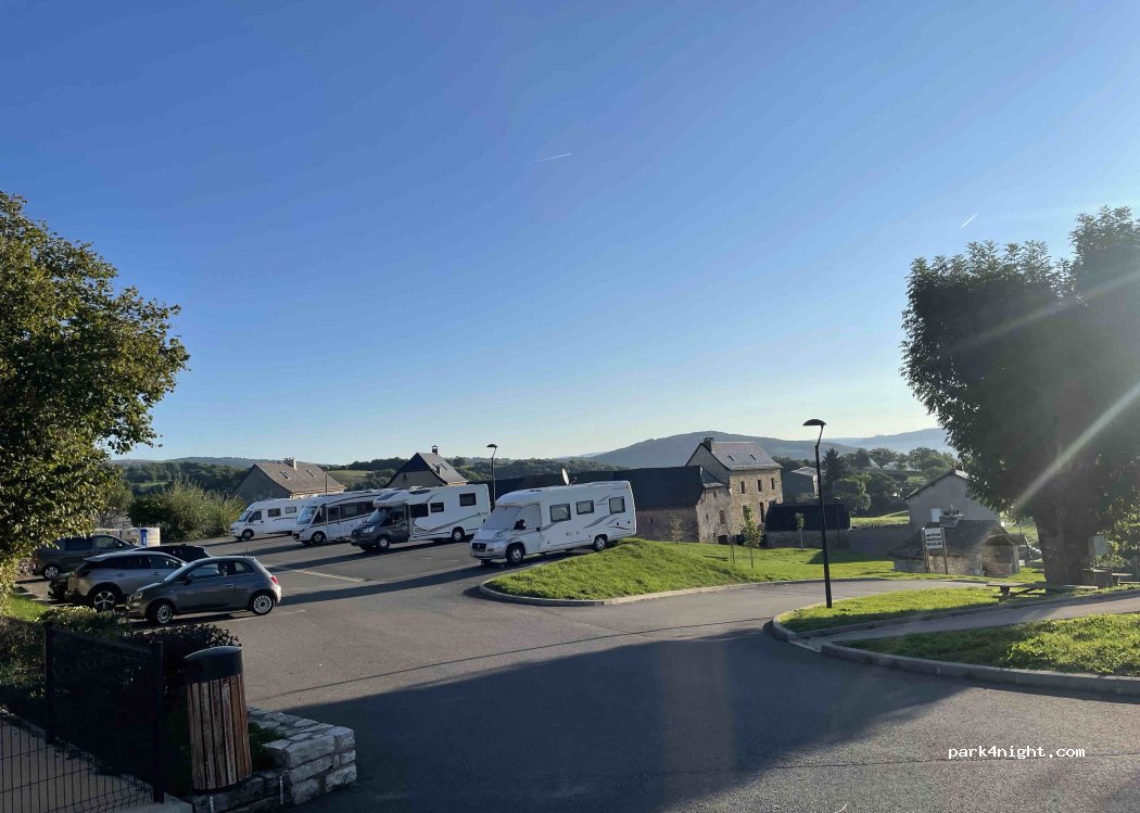 (48340) Saint-Germain-du-Teil - Lotissement Arnal — foto 4