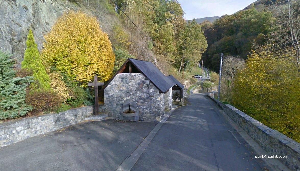 (65400) Saint-Pastous - Le Village — foto 2