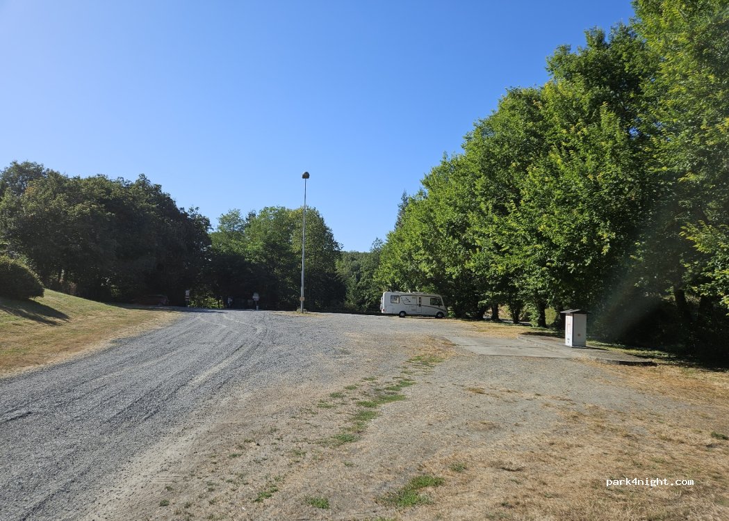 (86210) Archigny - 5-19 Avenue des Gazillières — foto 3