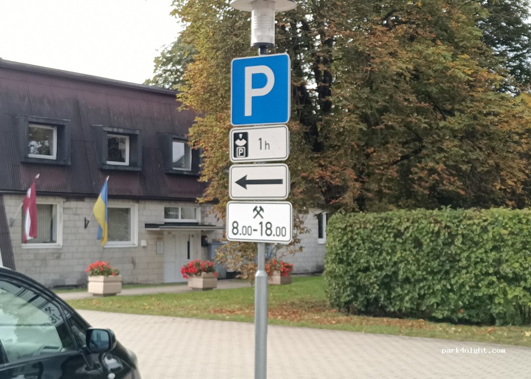 (2150) Sigulda - 3 Raiņa iela — foto 2