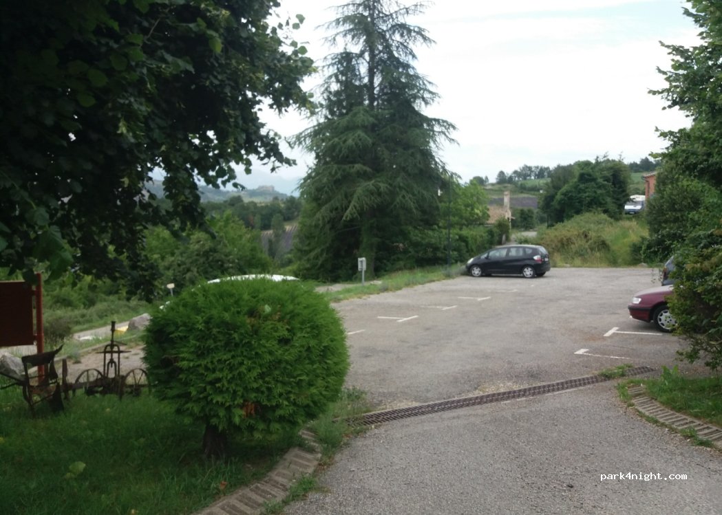 (05300) Antonaves - Unnamed road — foto