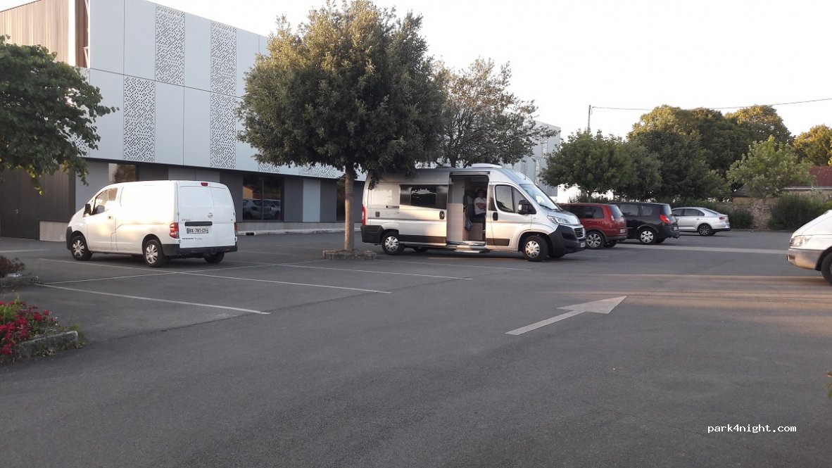 (85590) Les Epesses - 11 rue du stade — foto