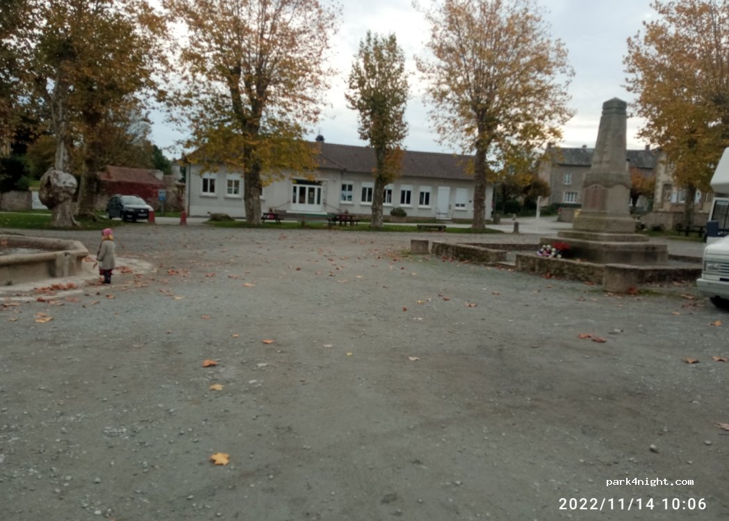 (87290) Saint-Sornin-Leulac - 2 Rue de l'Ancien Abreuvoir — foto
