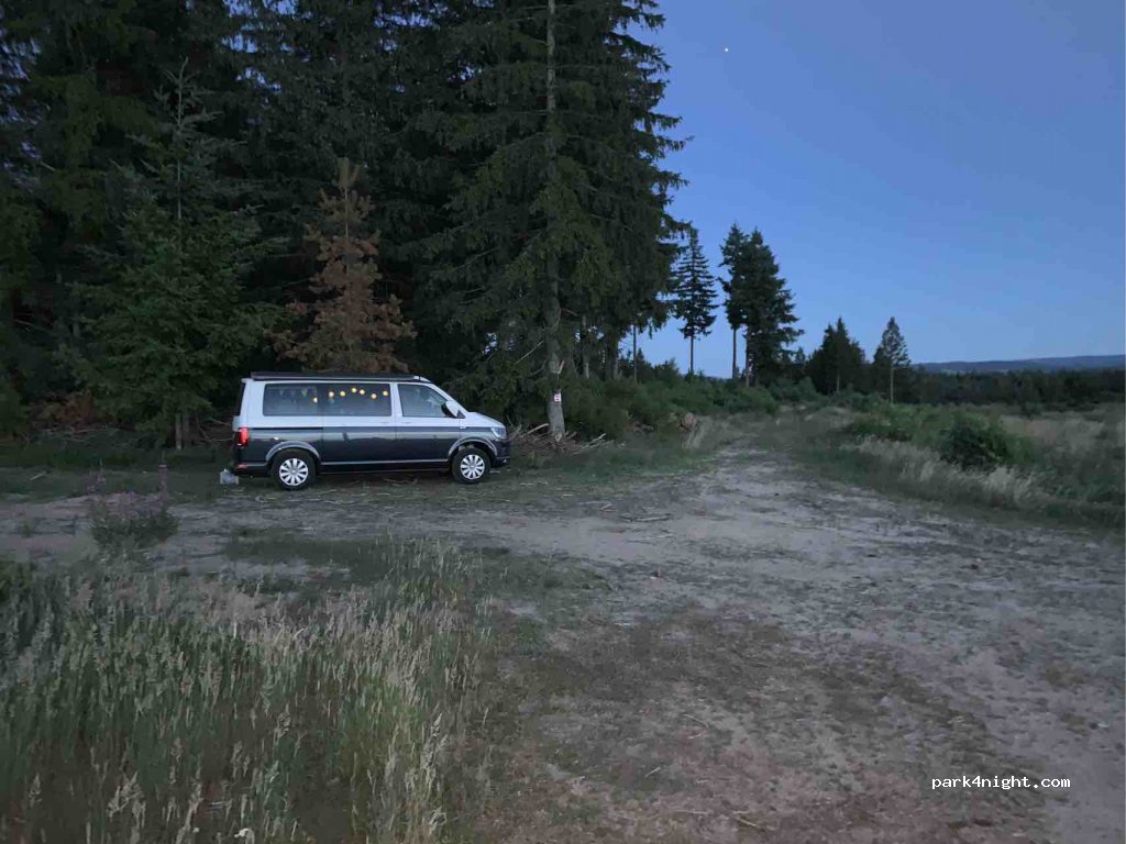 (48300) Naussac - Unnamed Road — foto