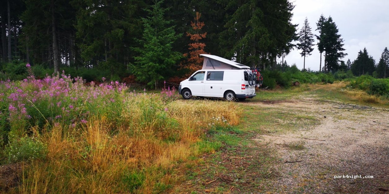 (48300) Naussac - Unnamed Road — foto 3