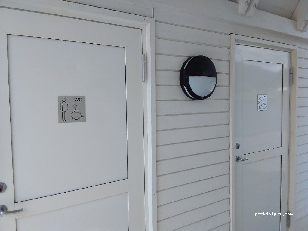 (6899) Balestrand - 2 Holmen — foto