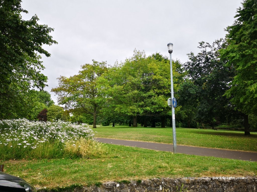 (SP1 2HN) Salisbury - Churchill Way — foto 2