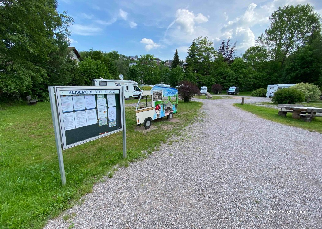 (78089) Unterkirnach - 11 Rathausplatz — foto