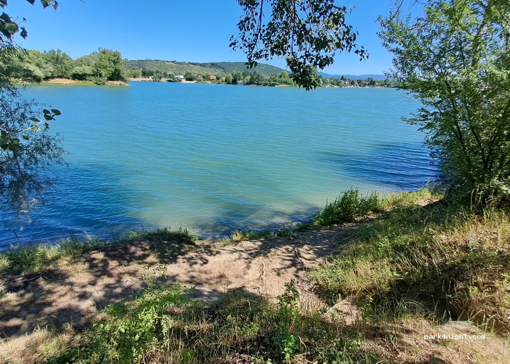 (916 38) Beckov - Unnamed Road — foto 5