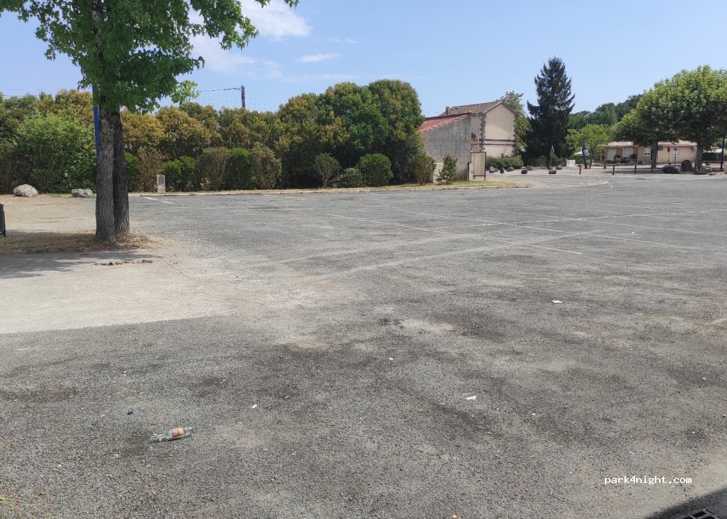 (47400) Varès - 46 Route de Tolzac — foto 3