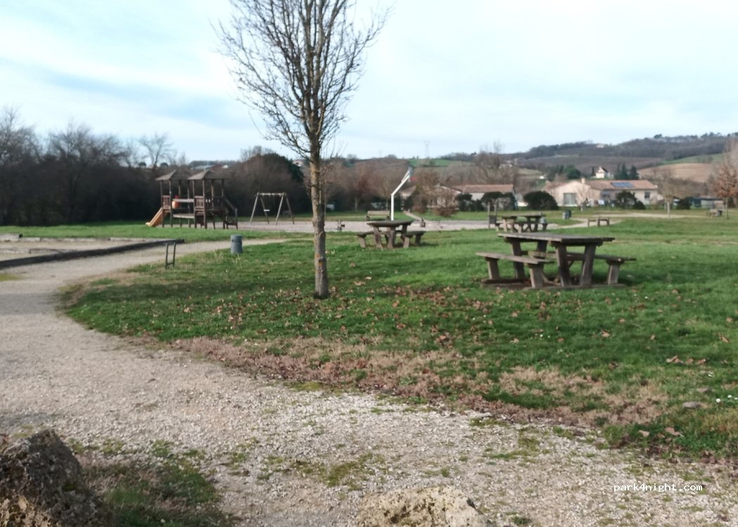 (47400) Varès - 46 Route de Tolzac — foto 4