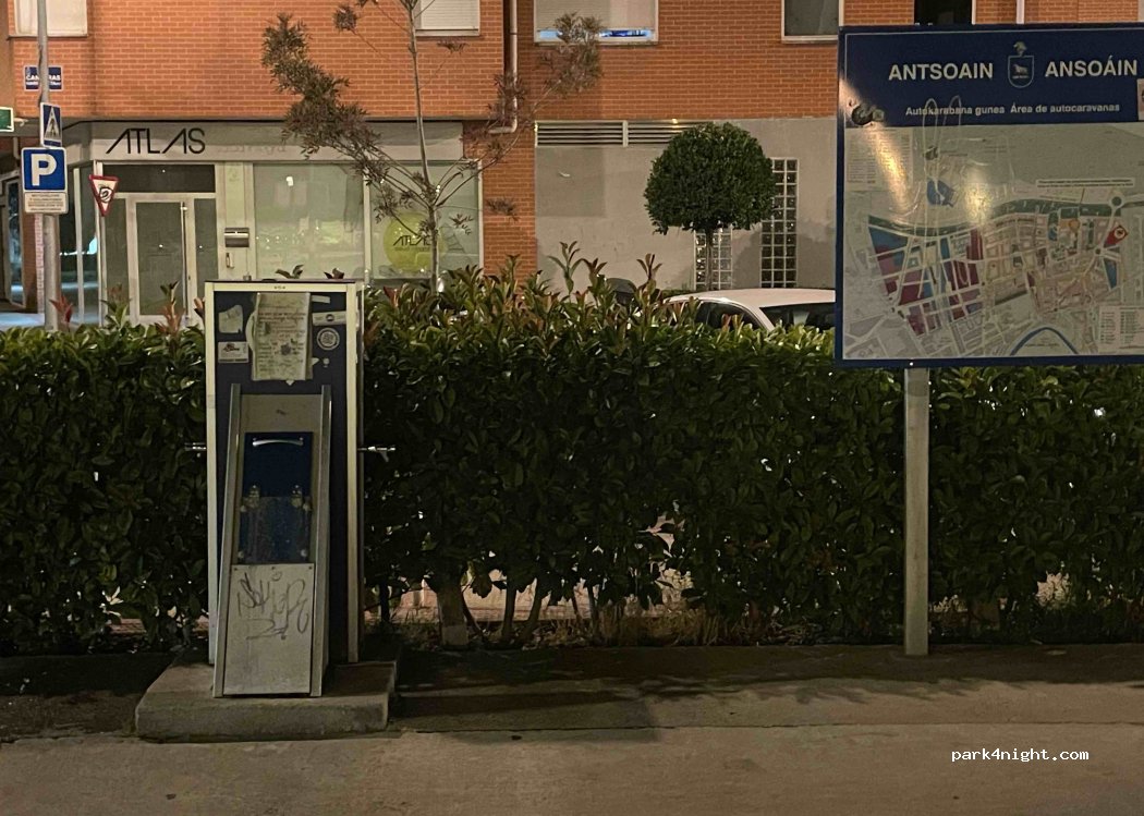 (31013) Ansoáin - 9 Calle José María Jimeno Jurío — foto 4