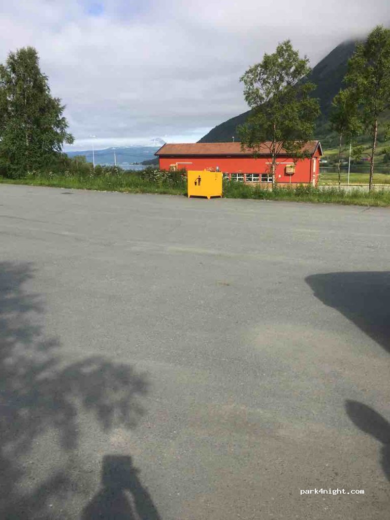 (9040) Nordkjosbotn - E6 — foto