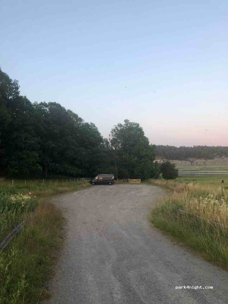(442 49) Kungälv - Unnamed Road — foto 2