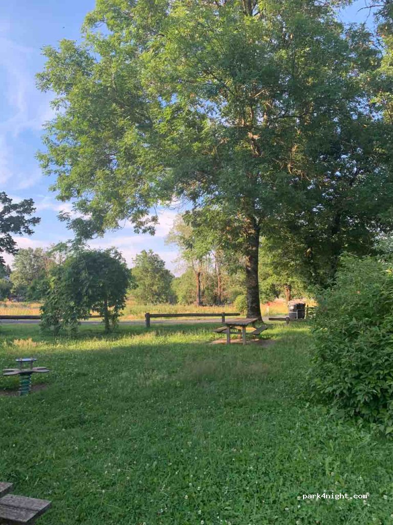 (63122) Saint-Gènes-Champanelle - 11 Rue des Fontaines — foto