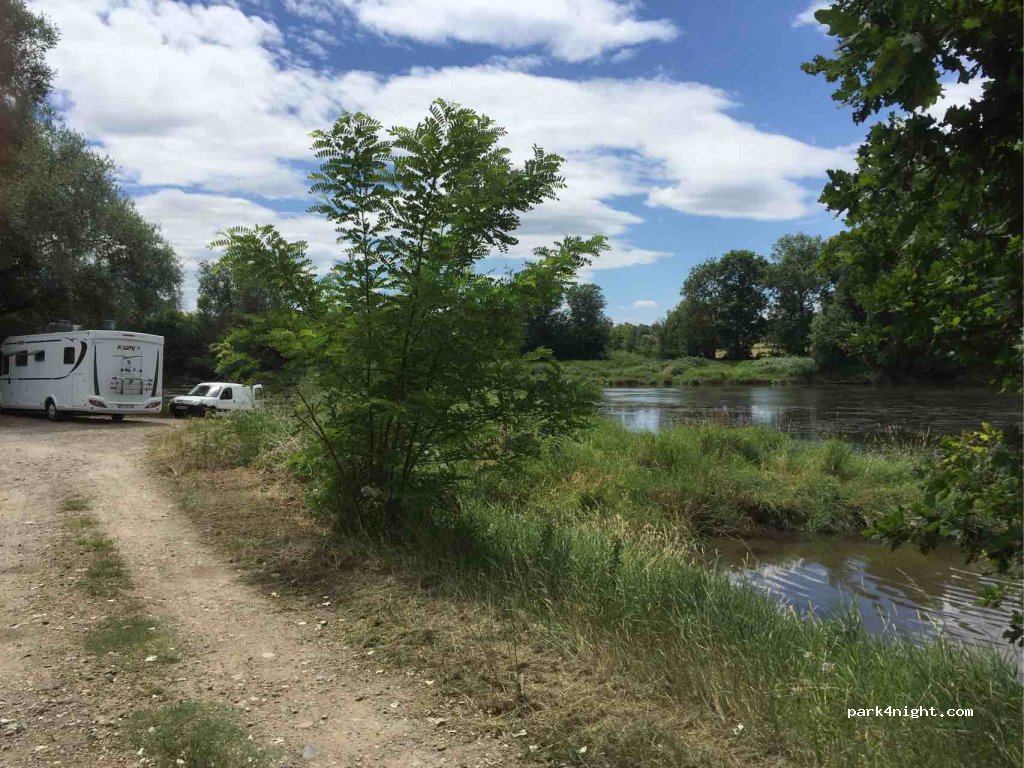 (42510) Nervieux - 1 Chemin des Bords de Loire — foto