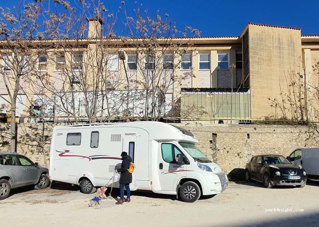 (84400) Apt - 802-826 Avenue Victor Hugo — foto 3