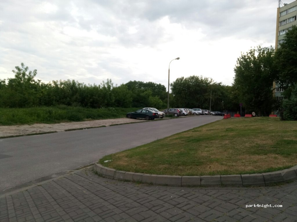 (20-502) Lublin - 21D Wapienna — foto 2
