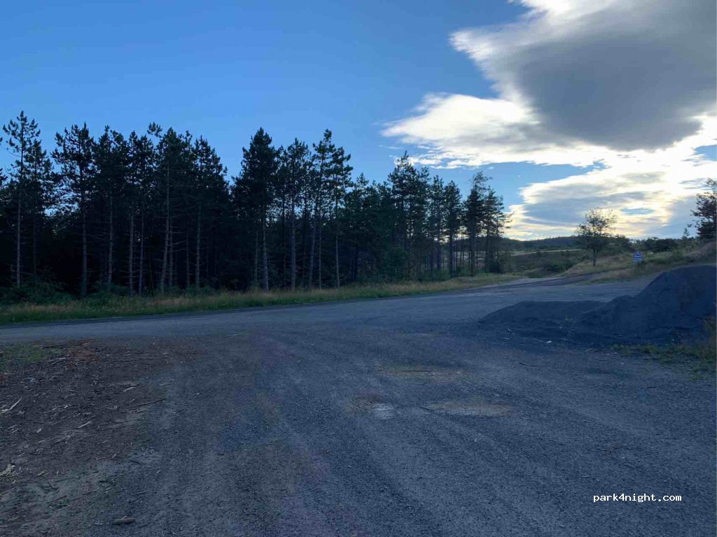 (34330) Cambon-et-Salvergues - D180 — foto