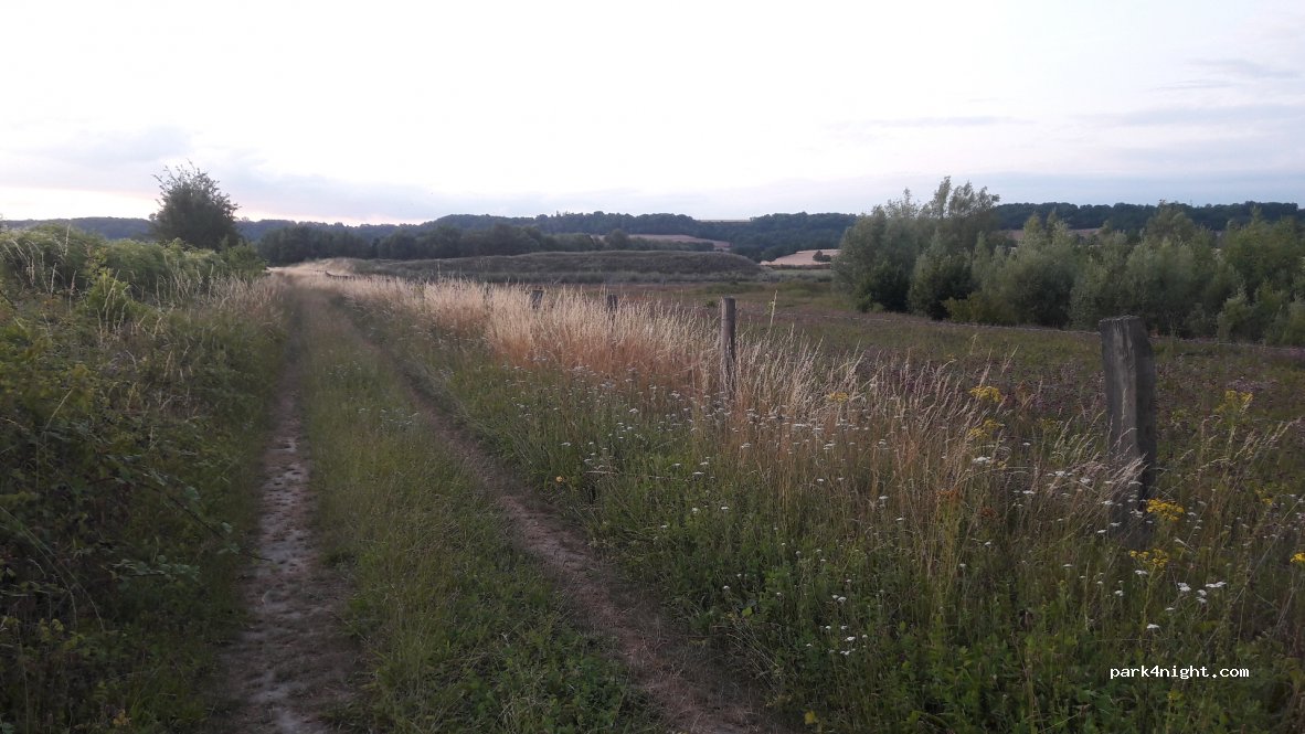 (02880) Bucy-le-Long - Chemin des Baltants — foto 2