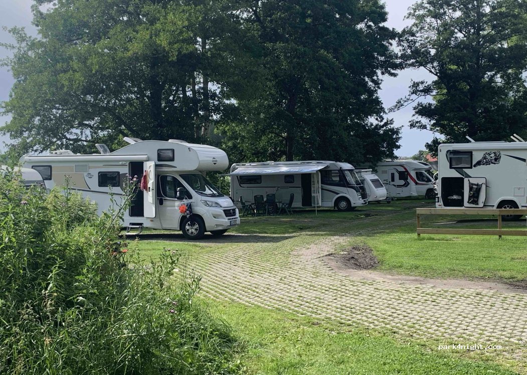 Kungälvs Vandrarhem Och Camping — foto 4