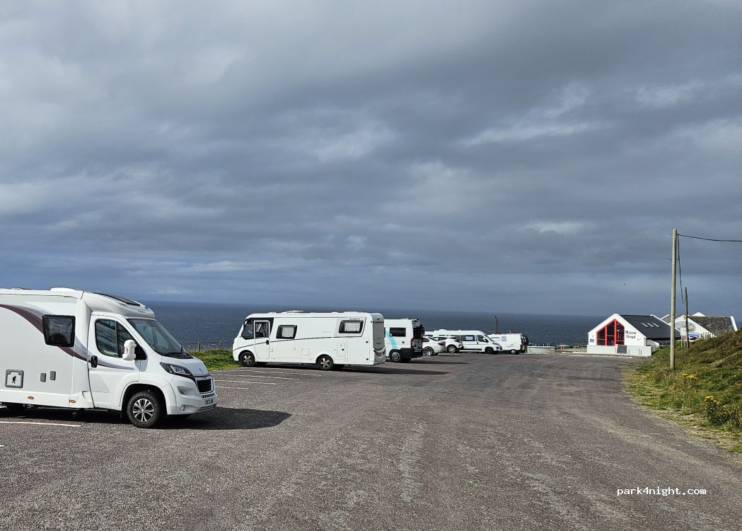 (P81 NY52) Mizen Head - Unnamed Road — foto 5