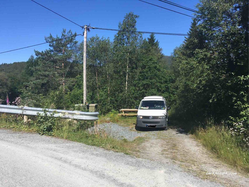 (6968) Flekke - 1 Primær Fylkesveg 57 — foto 3