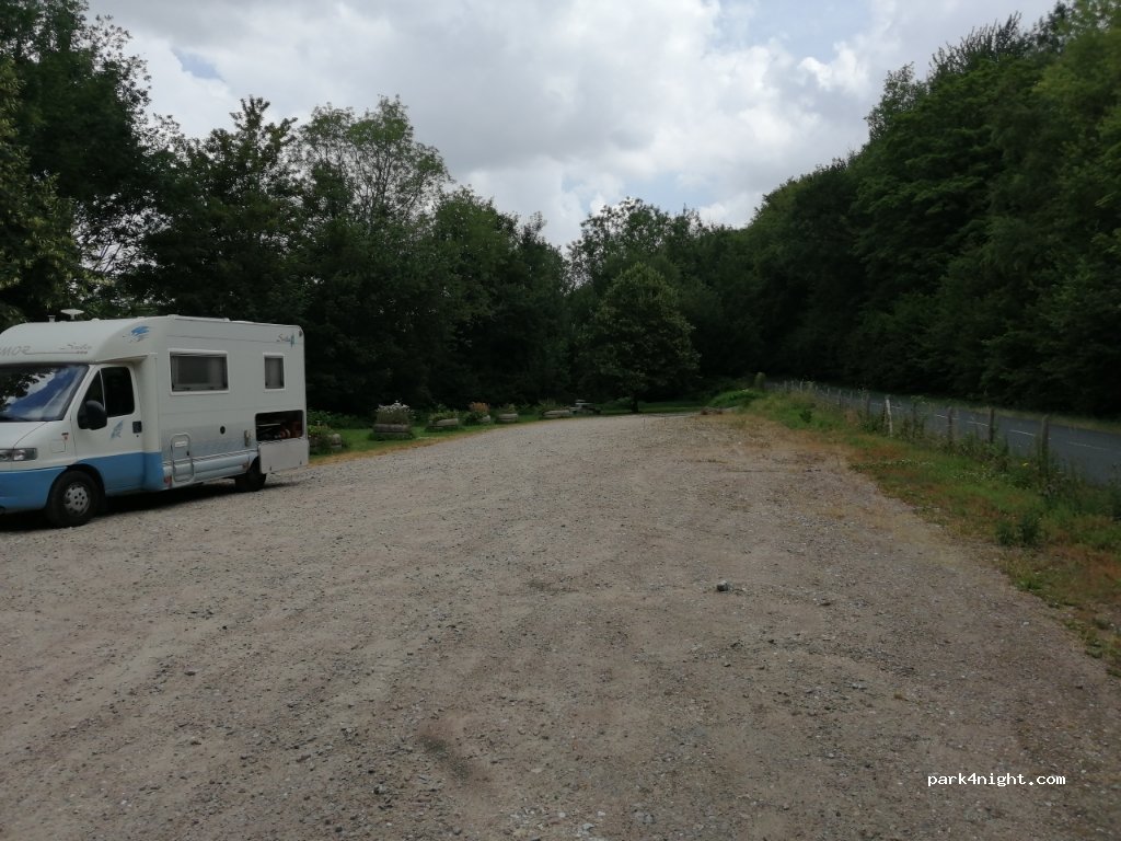 (76430) Sandouville - D80 — foto