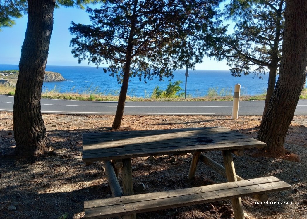 (66290) Cerbère - 13 Route de Banyuls — foto 3