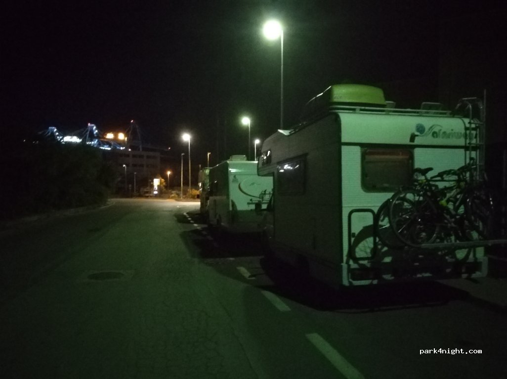 (17047) Vado Ligure - 10 Via Trieste — foto