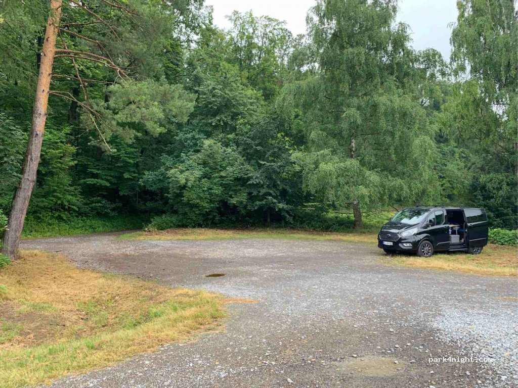(75446) Wiernsheim - Bei der Linde — foto