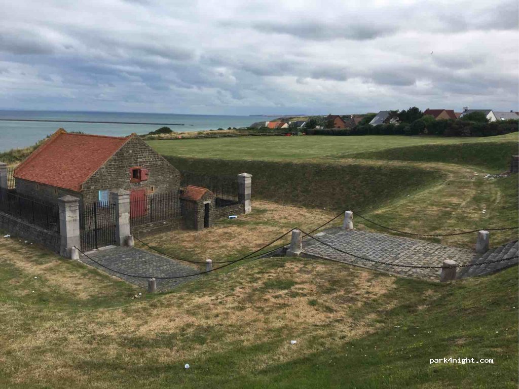 (62200) Boulogne-sur-Mer - Rue de la tour d’odre — foto 2