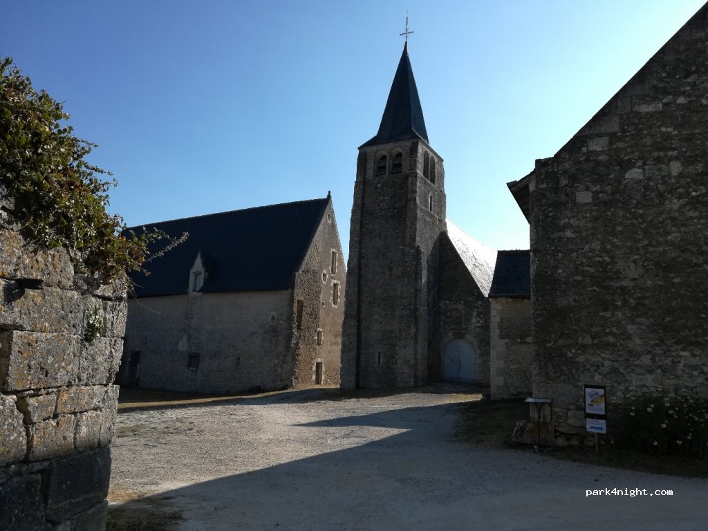 (37240) Le Louroux - 4 Rue du Château — foto 2