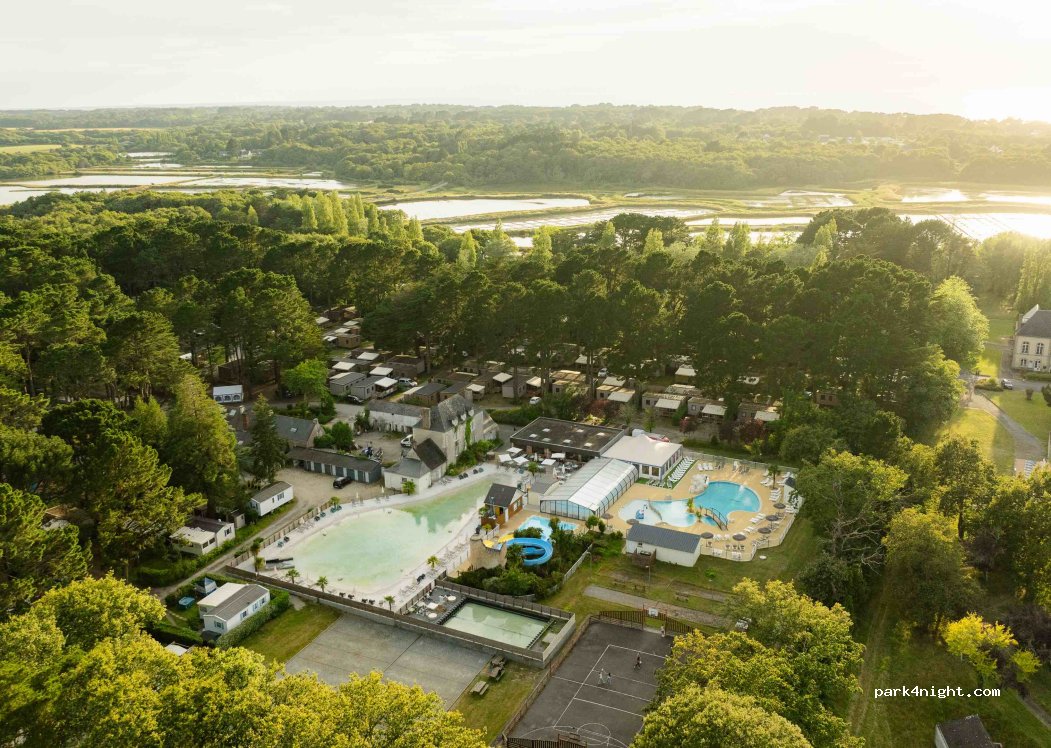 Camping Sunêlia Le Petit Bois — foto