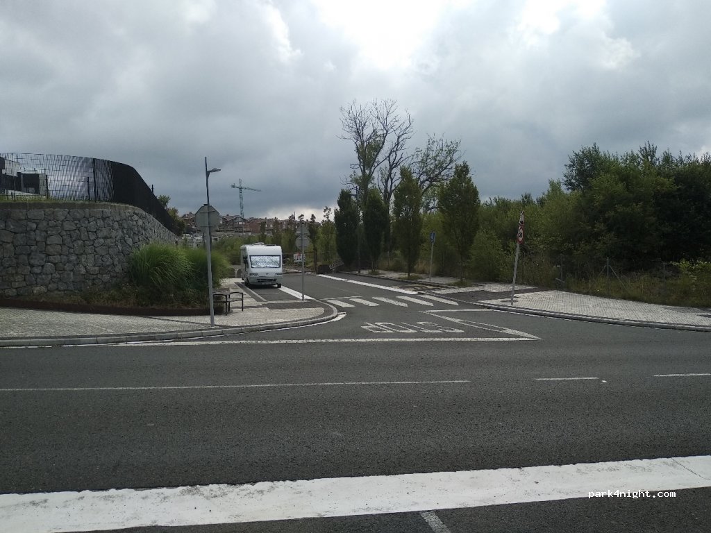 (20018) Donostia - 107 Illarra Bidea — foto
