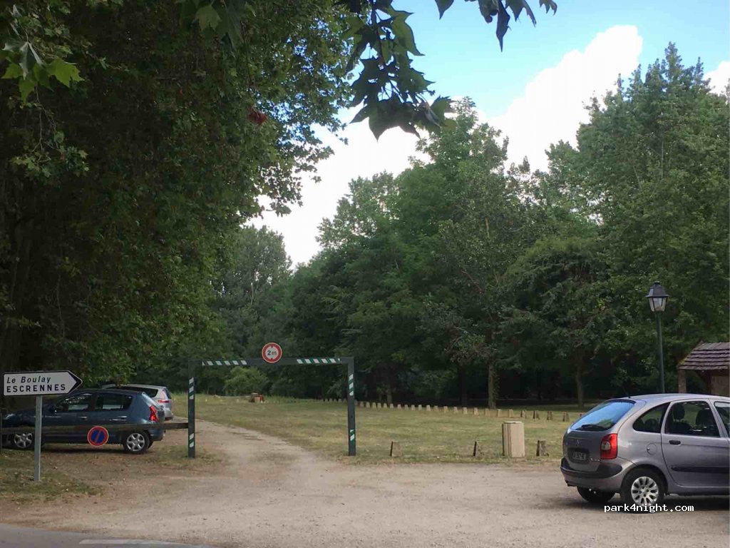 (45300) Pithiviers-le-Vieil - Route d'Escrennes — foto