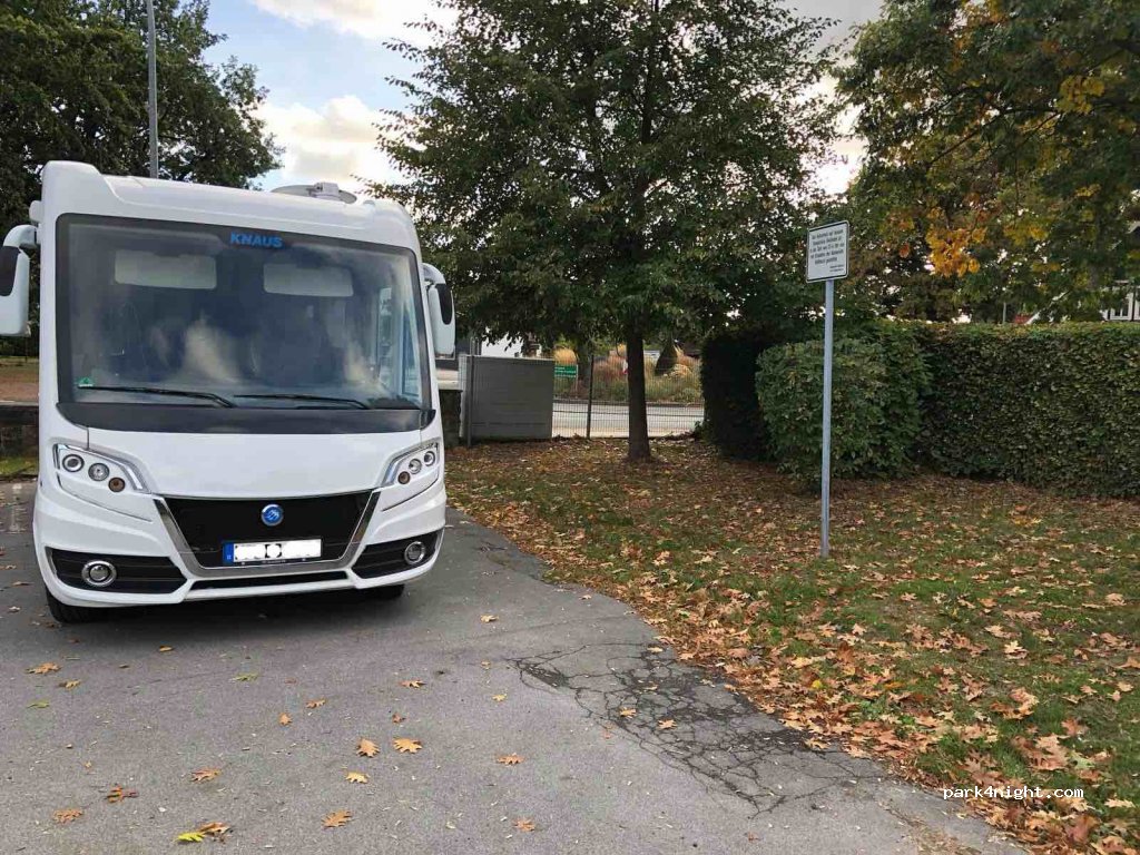 (32609) Hüllhorst - 4 Schnathorster Straße — foto