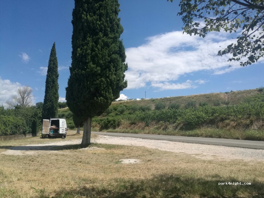 (37015) Sant'Ambrogio di Valpolicella - Via San Zeno — foto 2