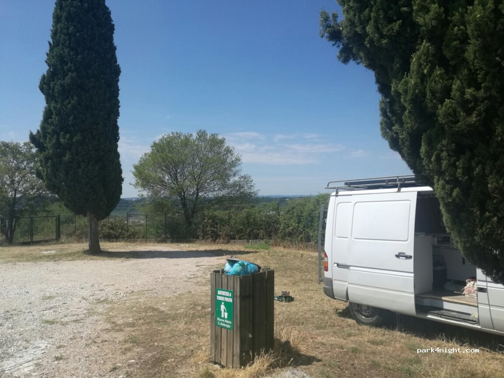 (37015) Sant'Ambrogio di Valpolicella - Via San Zeno — foto 3