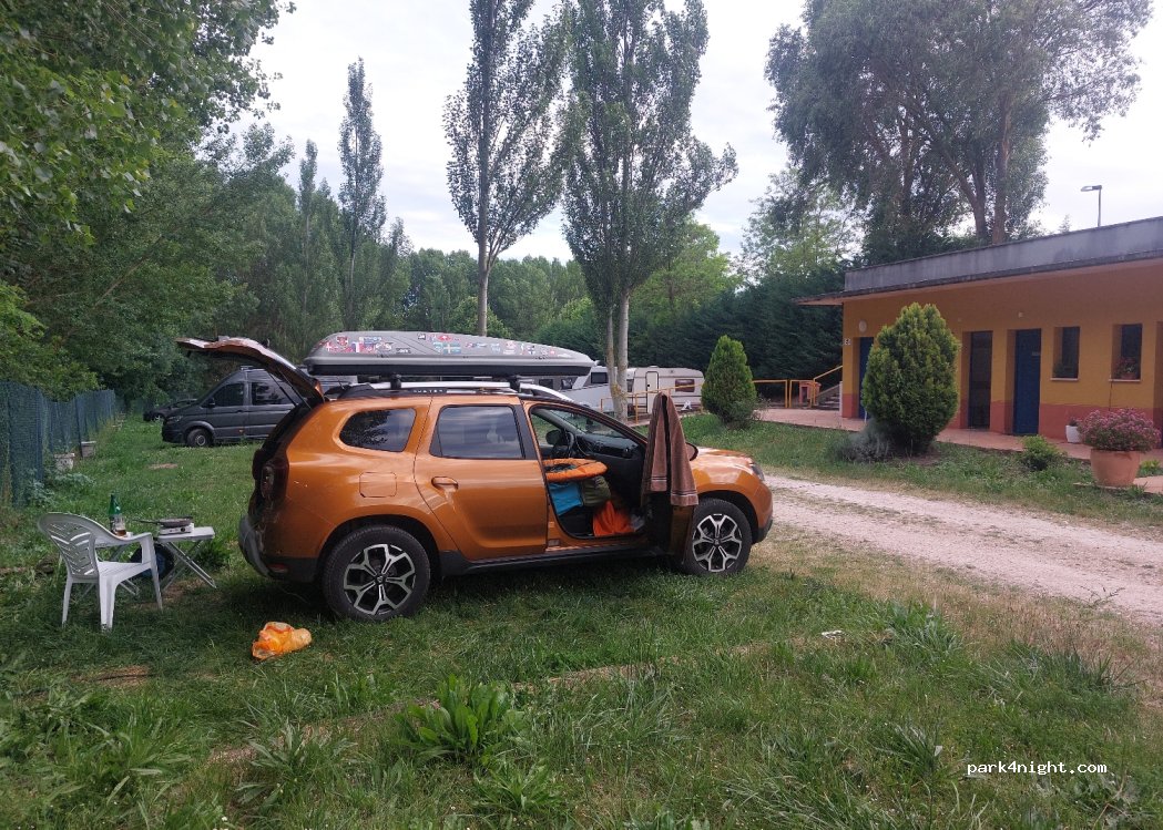 Camping Puerta de Los Montes Obarenes — foto 4