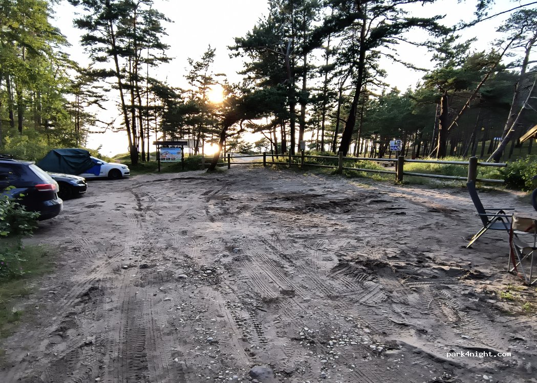 (LV-3627) Užavas pagasts - Unnamed Road — foto 5