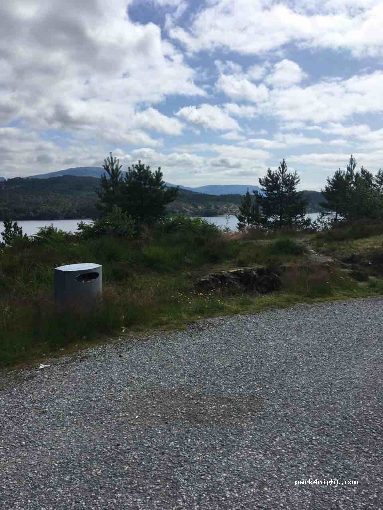 (5200) Os - 263 Bogstrandvegen — foto