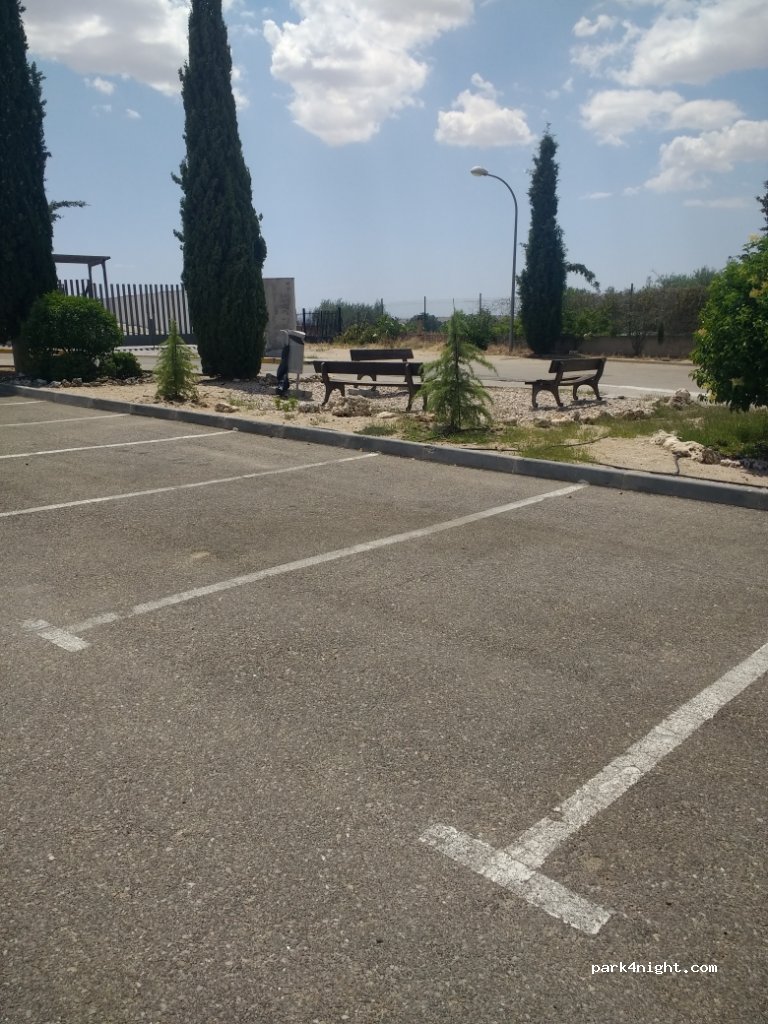 (45513) Santa Cruz del Retamar - 9 Camino del Cementerio — foto 3