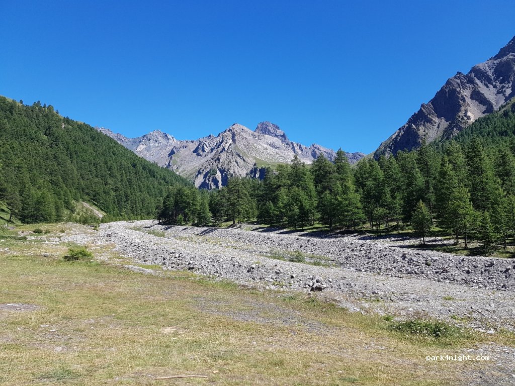 (05600) Ceillac - Unnamed Road — foto 2