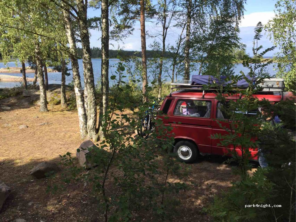 (542 91) Brommösund - Unnamed Road — foto 3