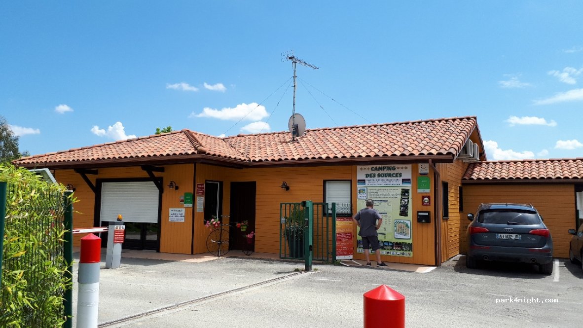 Camping des sources EUGENIE-LES-BAINS — foto 2