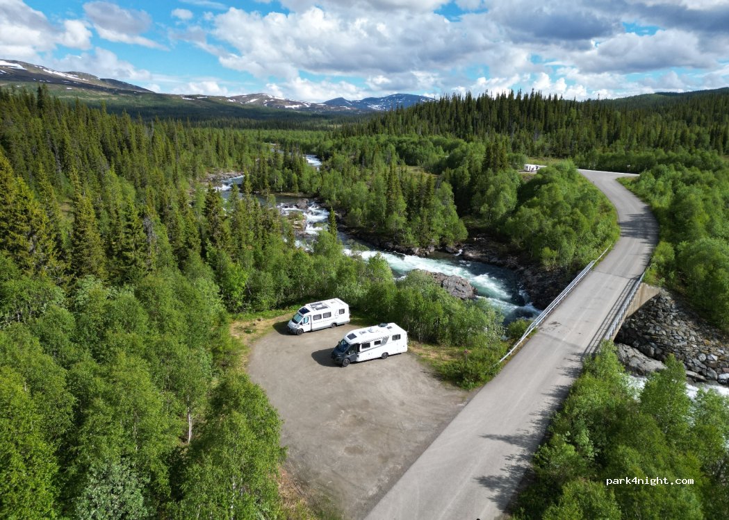 (833 99) Stora Blåsjön - Unnamed Road — foto 4