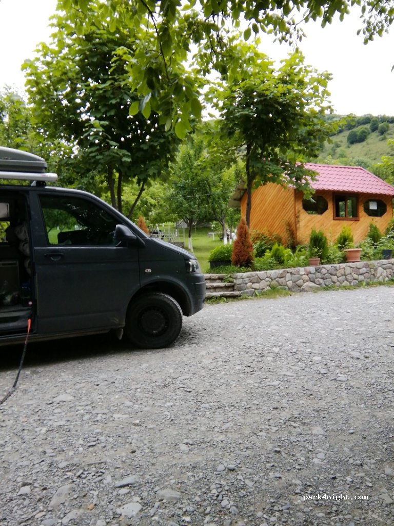 Sirvan Baglari Istirahat — foto