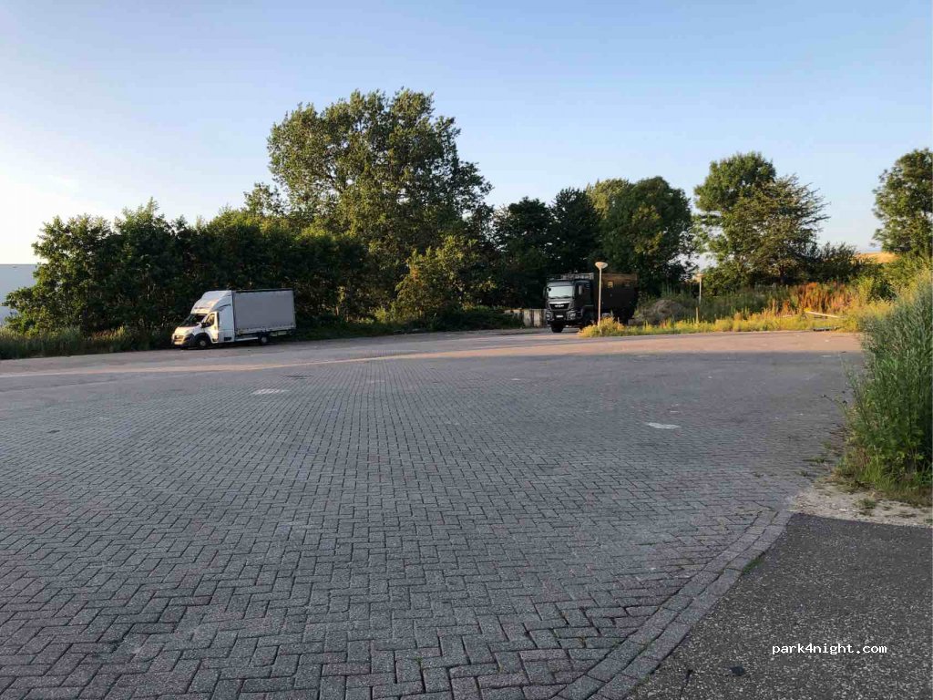 (4817 ZJ) Breda - 7227 Minervum — foto